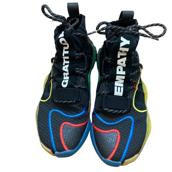 adidas pharrell empathy